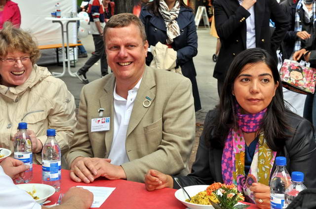 Zu_Tisch   091.jpg